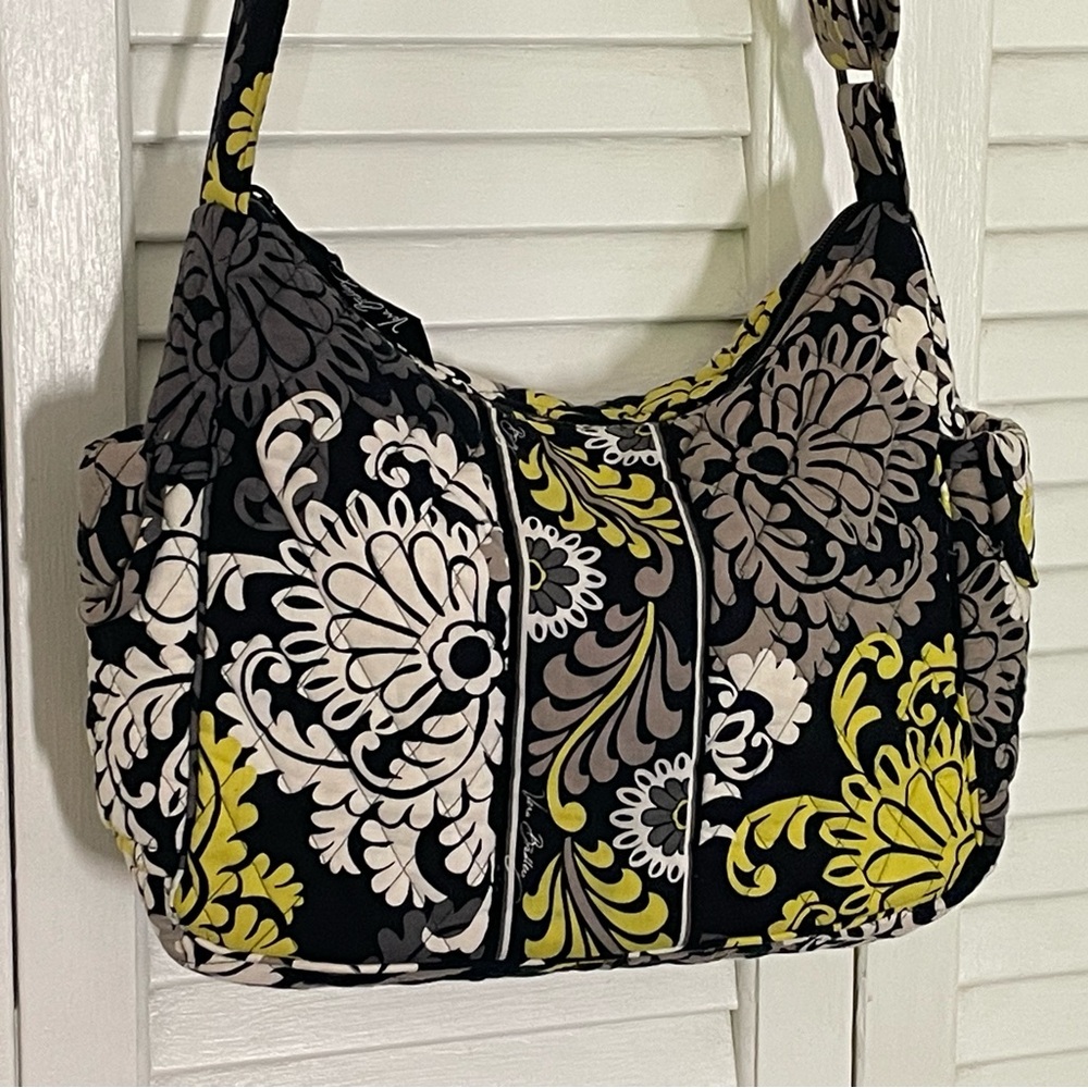 🖤 VERA BRADLEY Baroque On The Go Crossbody Bag